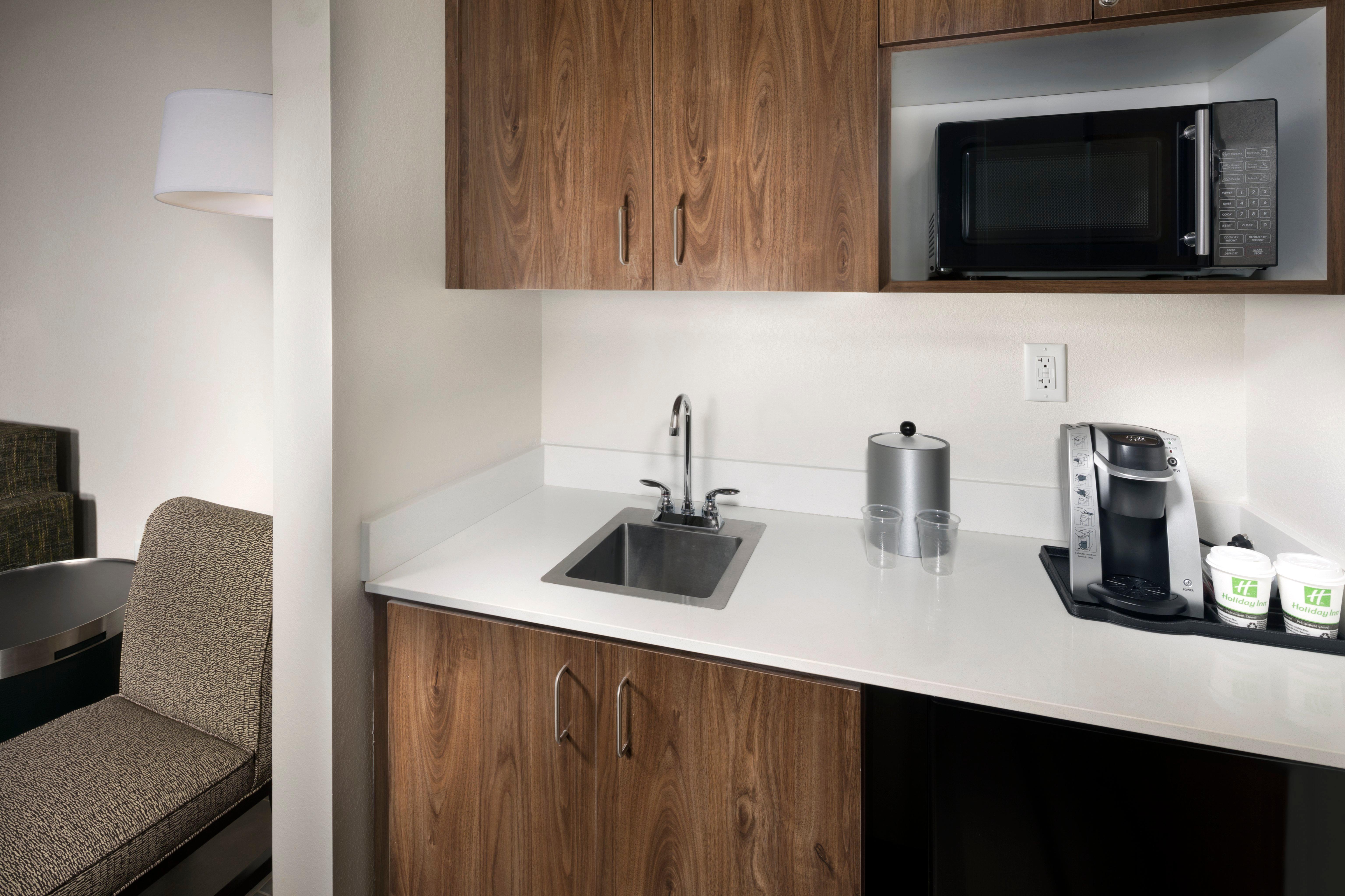 Holiday Inn & Suites Arden - Asheville Airport By Ihg Ngoại thất bức ảnh